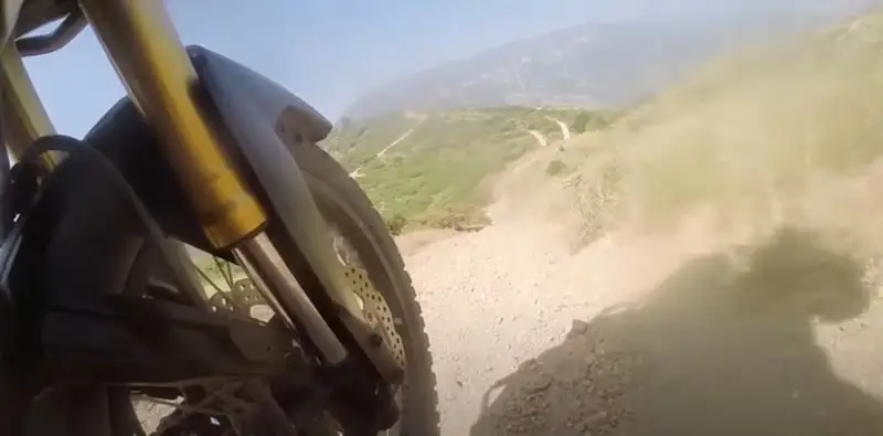 Pirelli Scorpion Rally STR noise levels vary widely between motorcycles and speeds. For many riders, they remain impressively quiet for a rally-inspired tire: